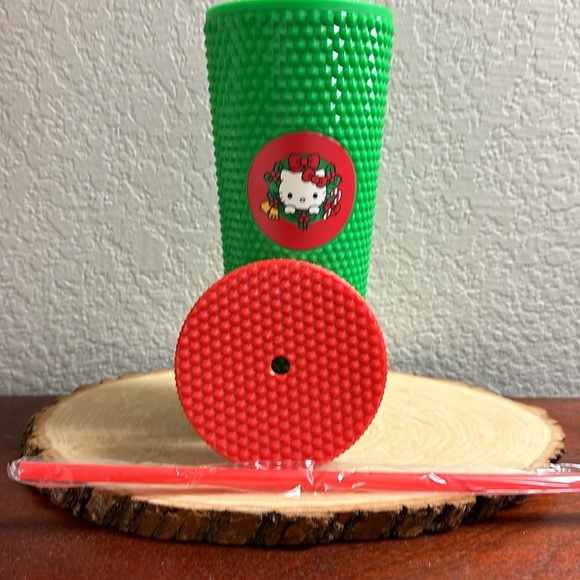 New Hello Kitty 24 ounce tumbler with straw, Christmas green and red - Picture 5 of 5